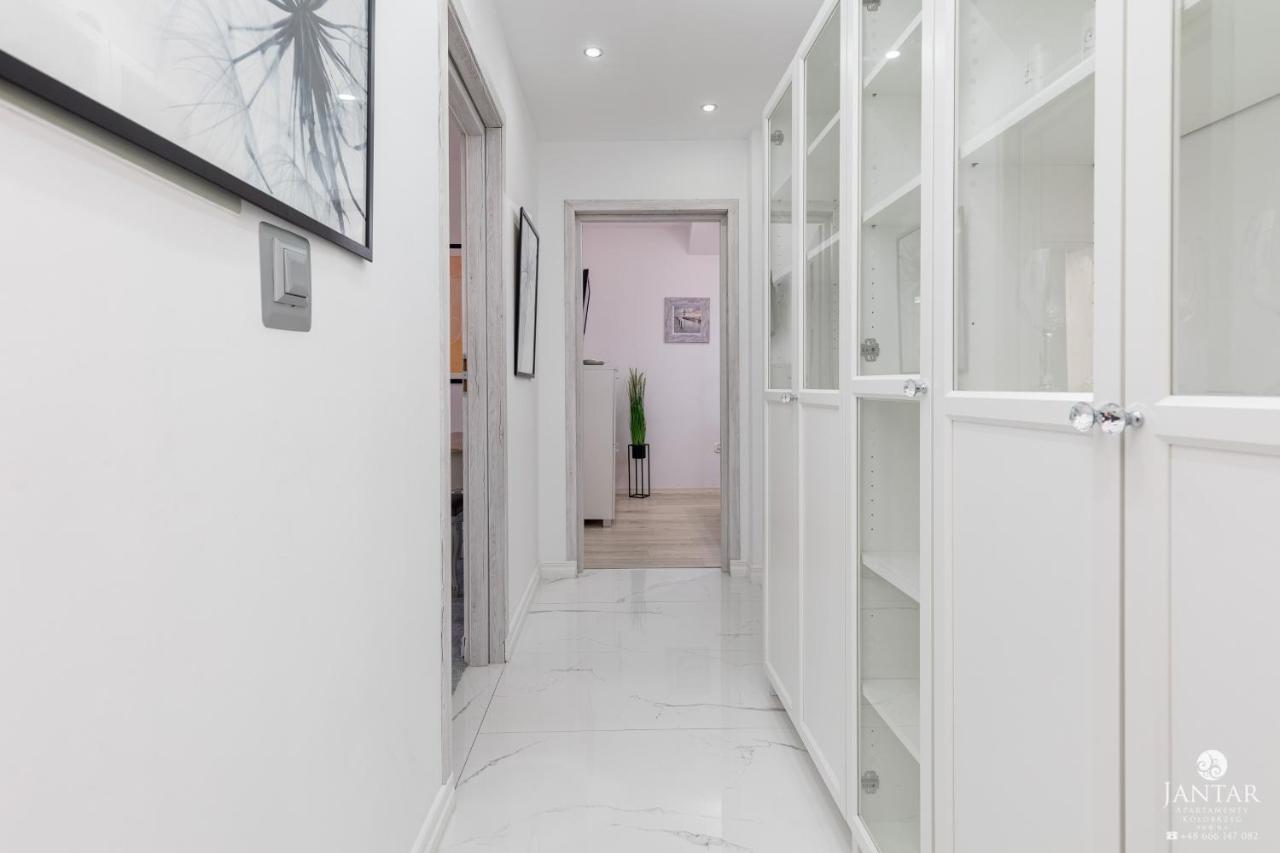 Jantar Apartamenty Sobieskiego Kolobřeh Exteriér fotografie