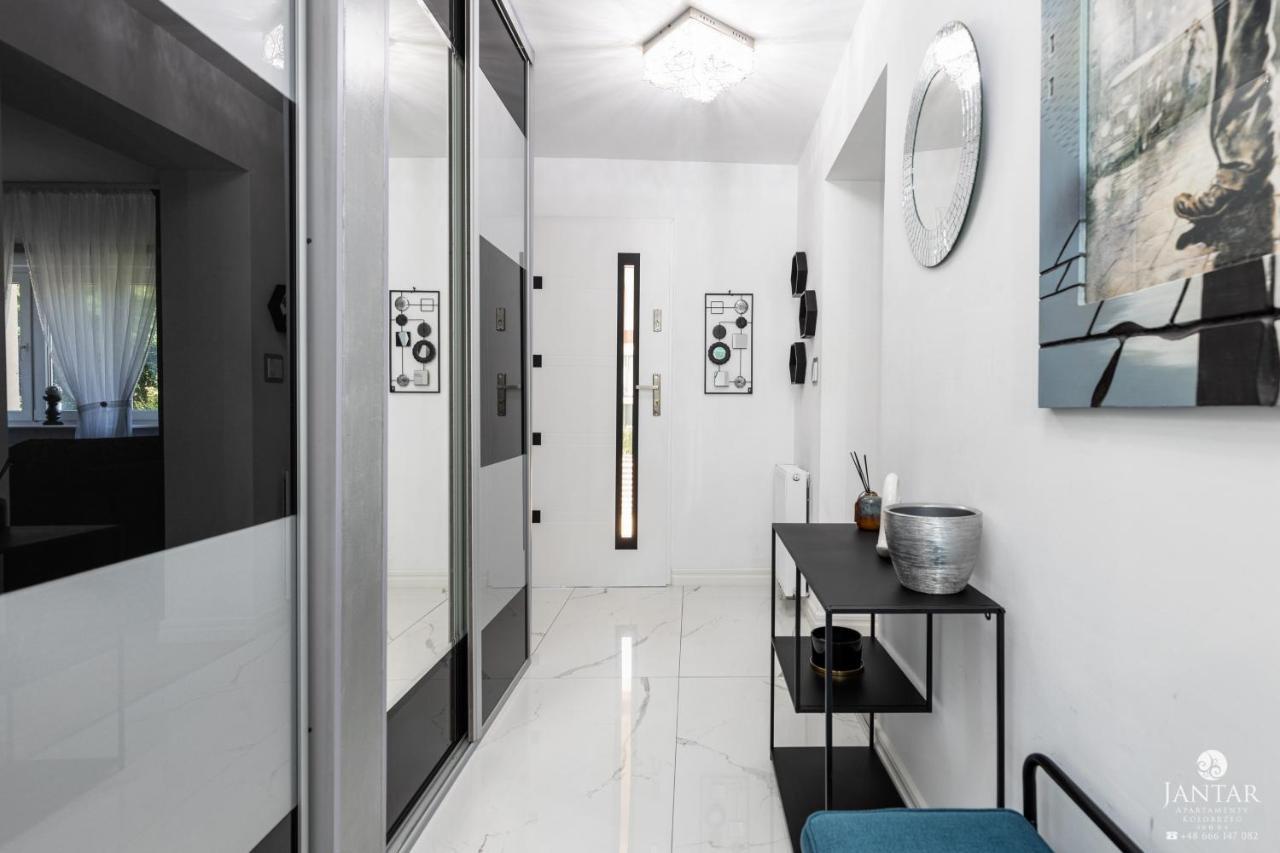 Jantar Apartamenty Sobieskiego Kolobřeh Exteriér fotografie