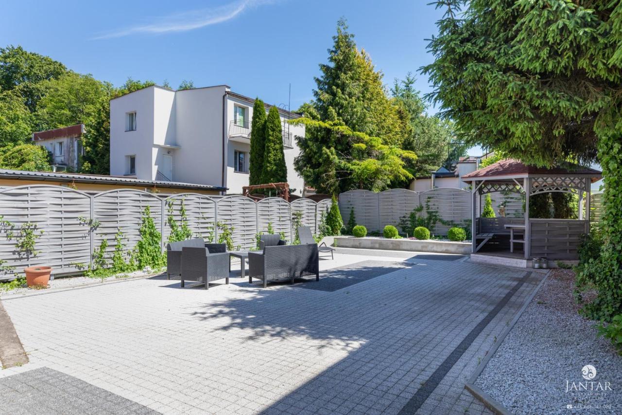 Jantar Apartamenty Sobieskiego Kolobřeh Exteriér fotografie