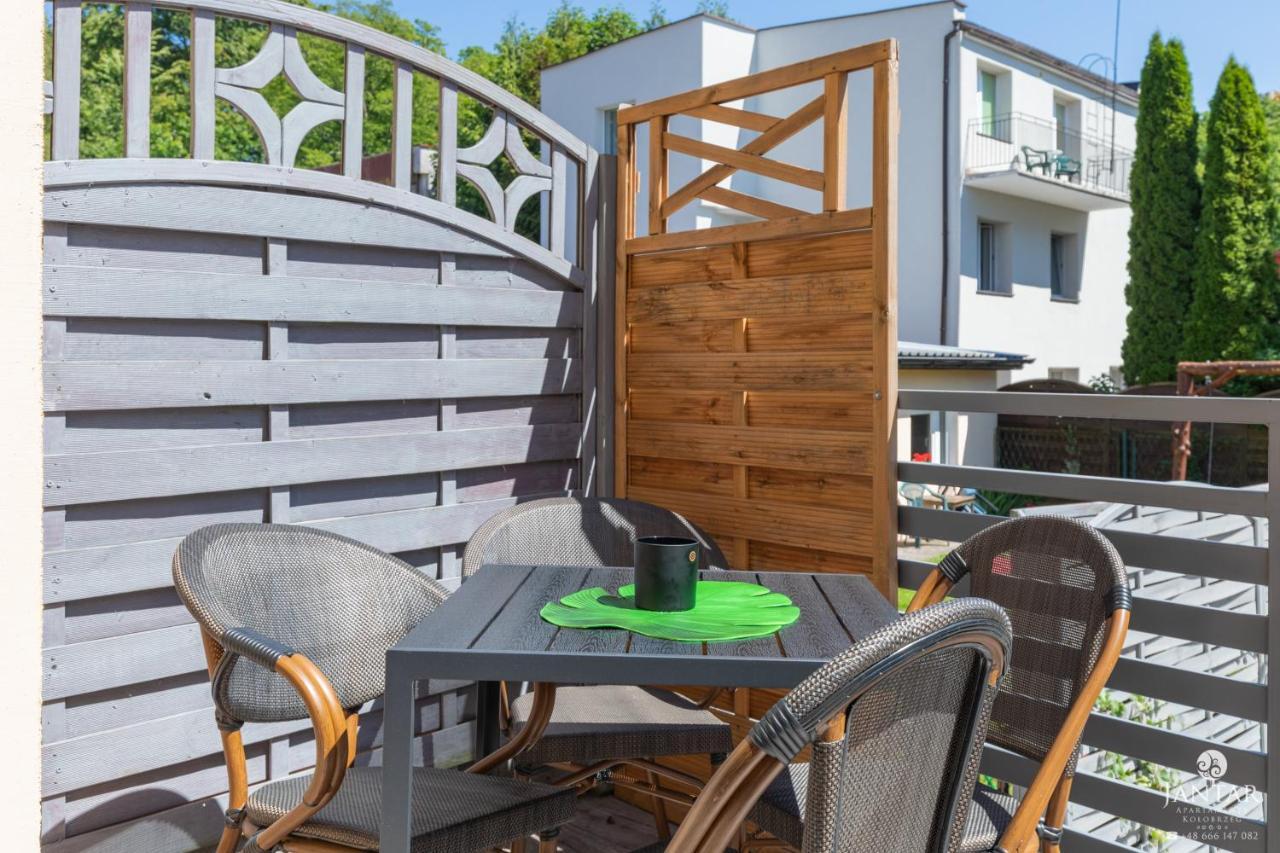Jantar Apartamenty Sobieskiego Kolobřeh Exteriér fotografie